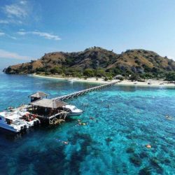 Menakjubkan, Inilah Pesona Pulau Kanawa yang Instagrammable Menakjubkan, Inilah Pesona Pulau Kanawa yang Instagrammable